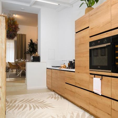 Park Avenue Apartments - Dom Mit Stil - Kueche - Parkplatz - Wlan - 65 Zoll Tv - Netflix 科隆 外观 照片