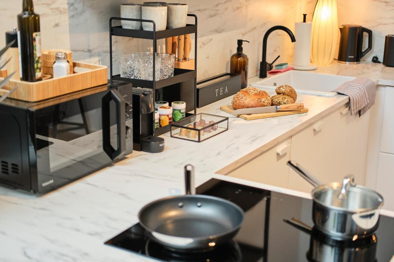 Park Avenue Apartments - Dom Mit Stil - Kueche - Parkplatz - Wlan - 65 Zoll Tv - Netflix 科隆 外观 照片