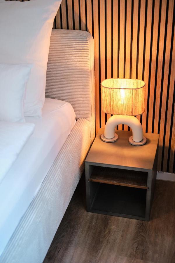 Park Avenue Apartments - Dom Mit Stil - Kueche - Parkplatz - Wlan - 65 Zoll Tv - Netflix 科隆 外观 照片